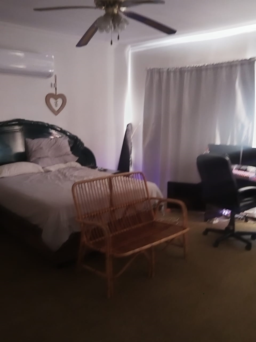 To Let 4 Bedroom Property for Rent in Schoemansville North West